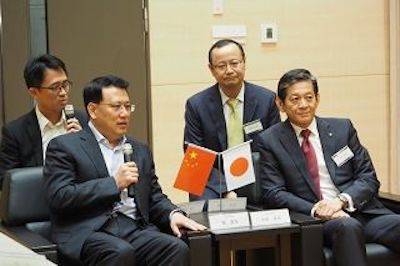 回顾发展历史，畅想科技未来|中国浙江省代表团视察fun88乐天堂企业博物馆